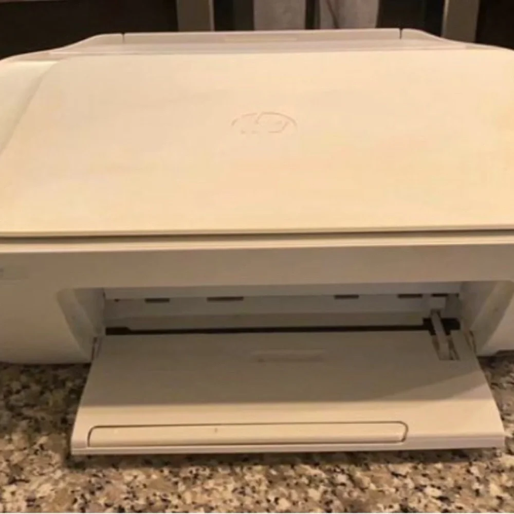 HP DeskJet 2132 Printer, Scanner and Copier